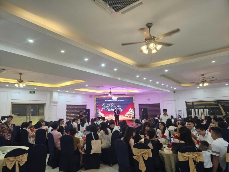 HÀ NỘI - HẠ LONG - GALA DINNER- HÀ NỘI 2N1Đ upload/attachment/thumb/5446hl-14-jpg.jpeg